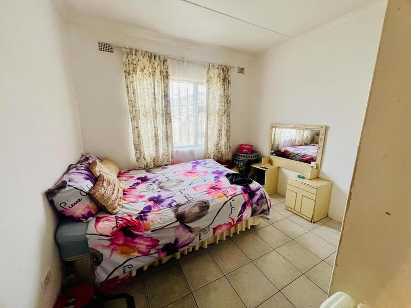 3 Bedroom Property for Sale in Kwamashu KwaZulu-Natal