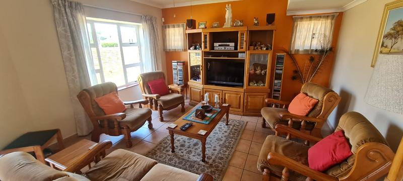 4 Bedroom Property for Sale in Umhlanga Rocks KwaZulu-Natal