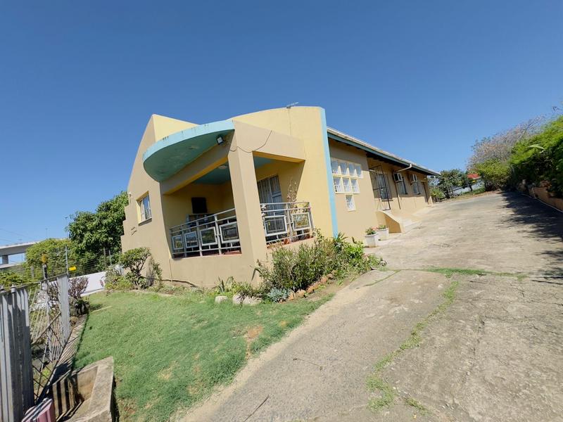 4 Bedroom Property for Sale in Reservoir Hills KwaZulu-Natal