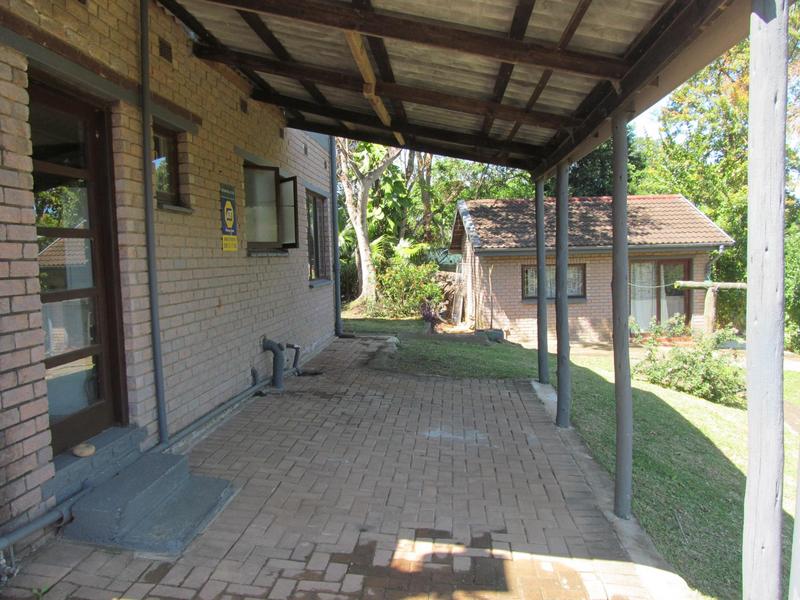 4 Bedroom Property for Sale in Umtentweni KwaZulu-Natal