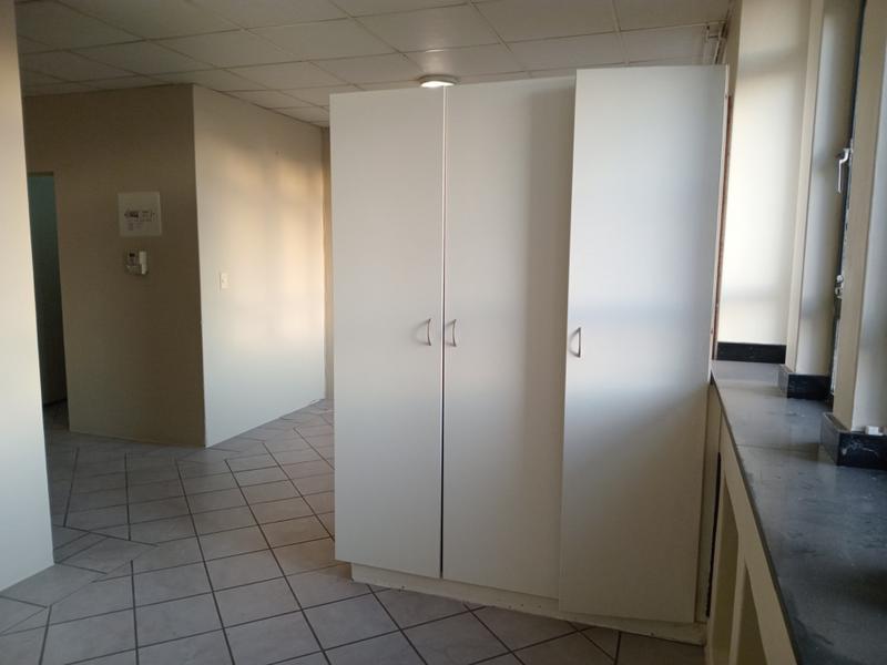 To Let 1 Bedroom Property for Rent in Durban Central KwaZulu-Natal