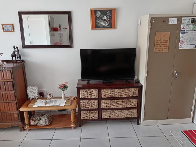 1 Bedroom Property for Sale in Scottburgh KwaZulu-Natal