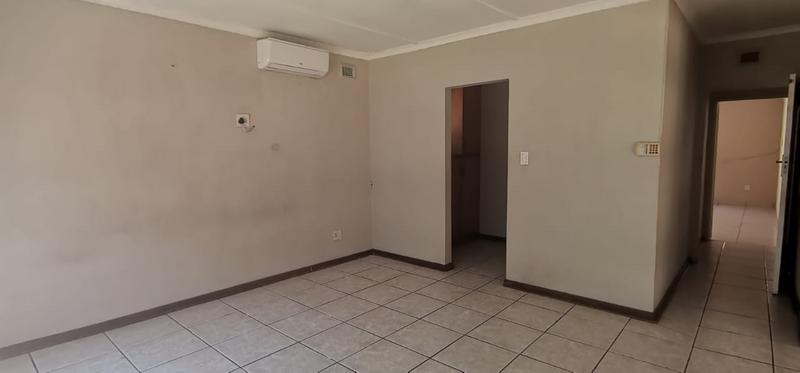 To Let 3 Bedroom Property for Rent in Empangeni Central KwaZulu-Natal