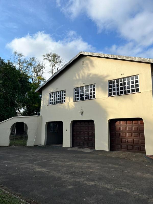 To Let 3 Bedroom Property for Rent in Empangeni Central KwaZulu-Natal