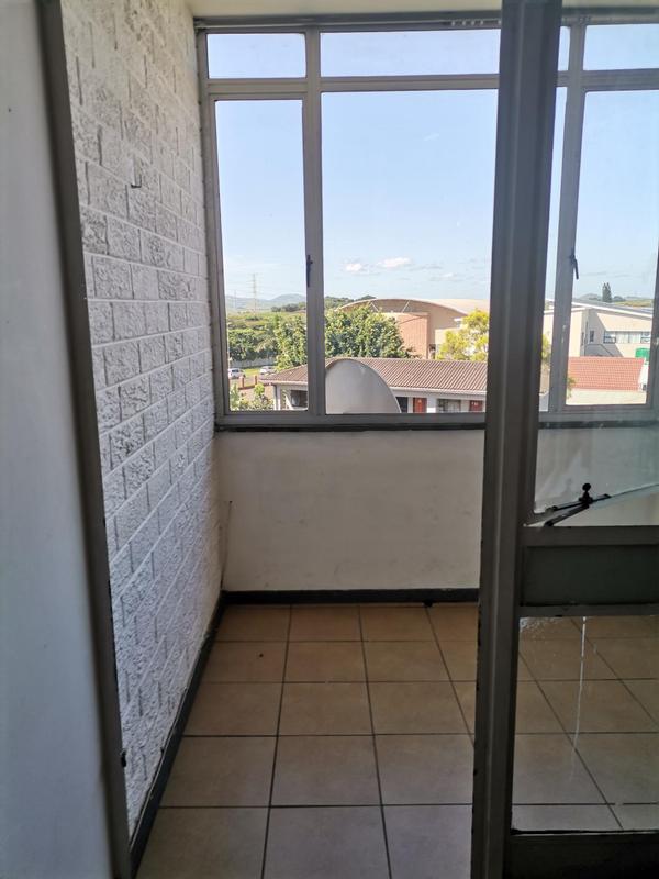 To Let 1 Bedroom Property for Rent in Empangeni Central KwaZulu-Natal