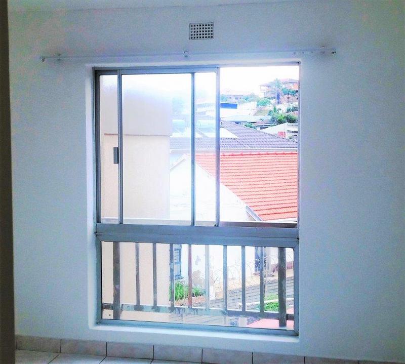 To Let 3 Bedroom Property for Rent in Bluff KwaZulu-Natal