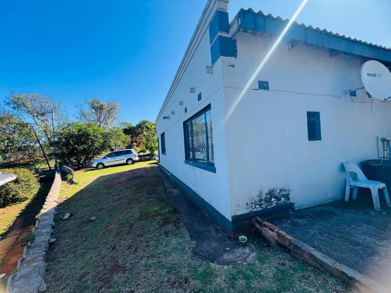 3 Bedroom Property for Sale in Montclair KwaZulu-Natal