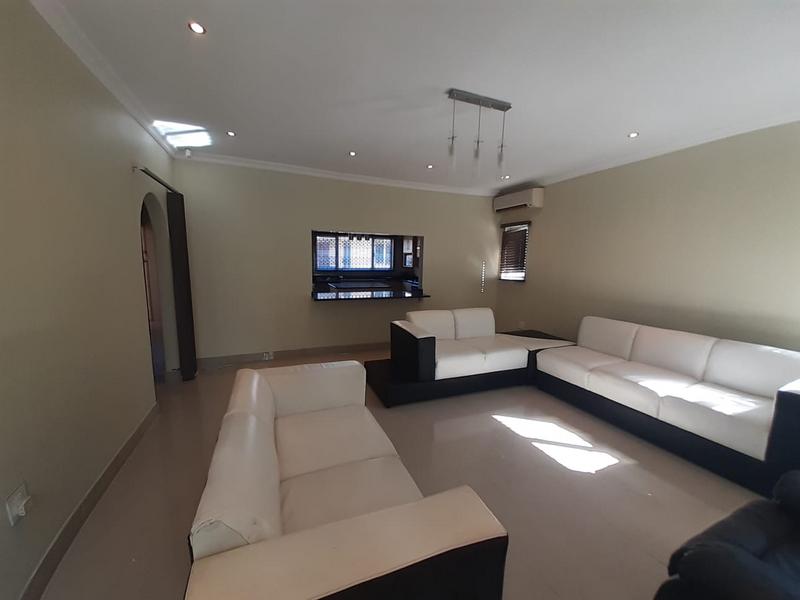 To Let 3 Bedroom Property for Rent in Sherwood KwaZulu-Natal