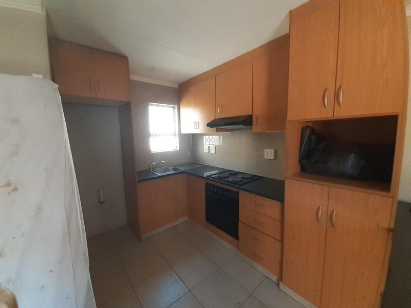 To Let 3 Bedroom Property for Rent in Sherwood KwaZulu-Natal