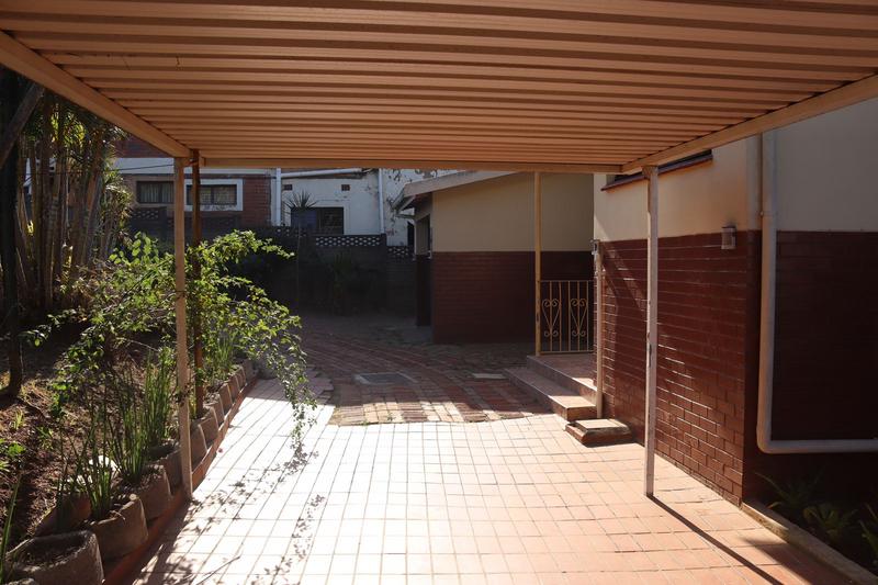 4 Bedroom Property for Sale in Reservoir Hills KwaZulu-Natal