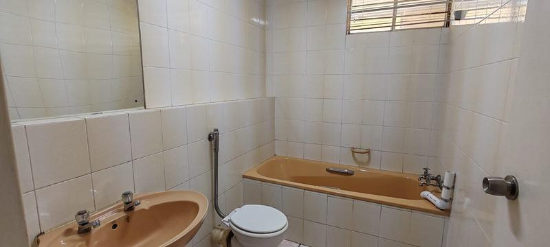 2 Bedroom Property for Sale in Durban North KwaZulu-Natal