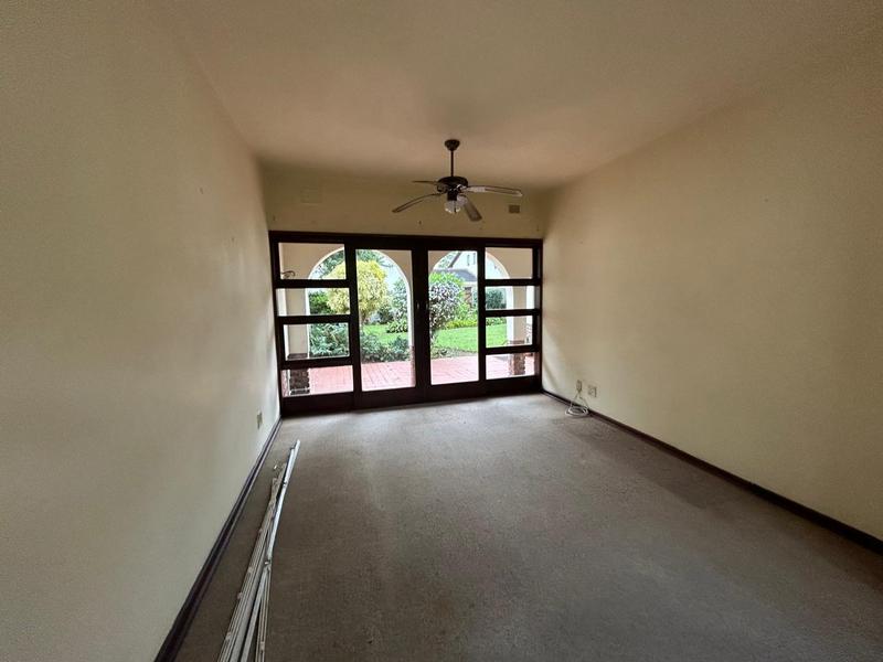 2 Bedroom Property for Sale in Umtentweni KwaZulu-Natal