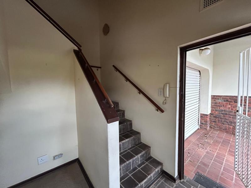 2 Bedroom Property for Sale in Umtentweni KwaZulu-Natal