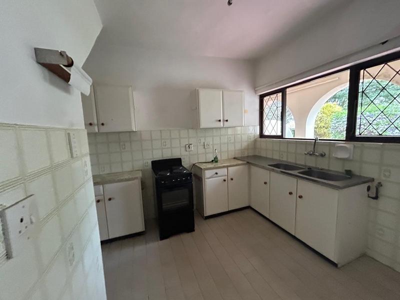 2 Bedroom Property for Sale in Umtentweni KwaZulu-Natal