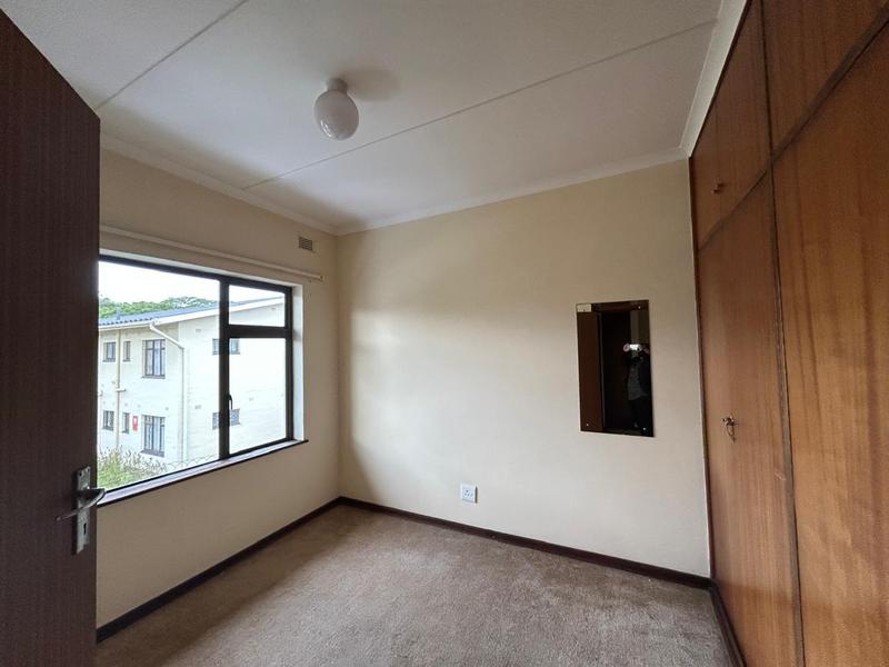 2 Bedroom Property for Sale in Umtentweni KwaZulu-Natal