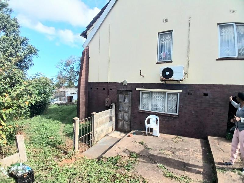 3 Bedroom Property for Sale in Montclair KwaZulu-Natal