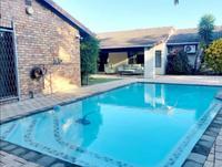 5 Bedroom Property for Sale in Meer En See KwaZulu-Natal