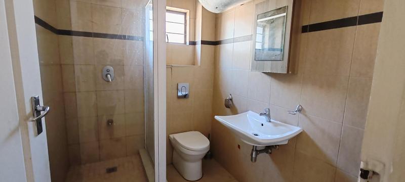 To Let 3 Bedroom Property for Rent in Overport KwaZulu-Natal