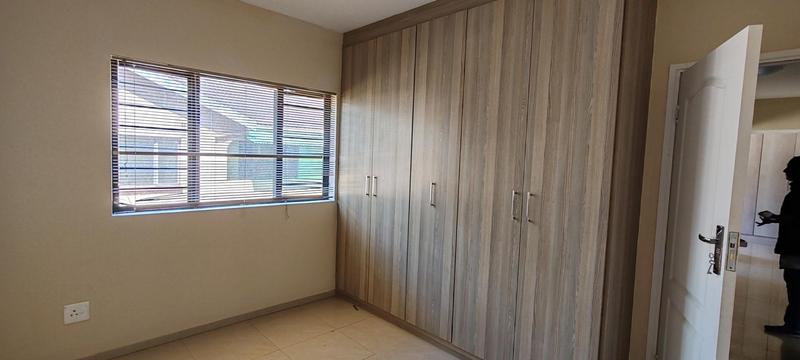 To Let 3 Bedroom Property for Rent in Overport KwaZulu-Natal