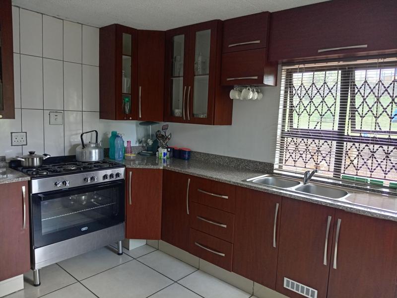 5 Bedroom Property for Sale in Adams Mission KwaZulu-Natal