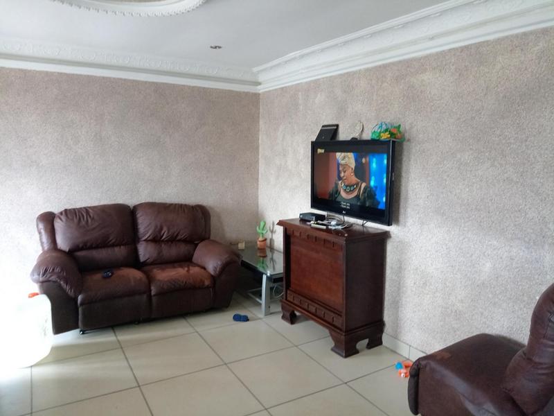 5 Bedroom Property for Sale in Adams Mission KwaZulu-Natal