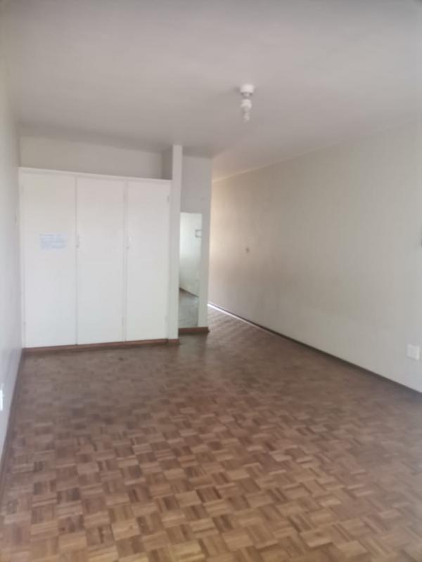 1 Bedroom Property for Sale in Empangeni Central KwaZulu-Natal