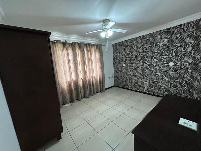 To Let 2 Bedroom Property for Rent in Shelly Beach KwaZulu-Natal