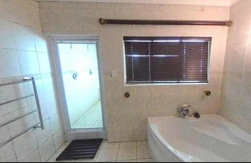 4 Bedroom Property for Sale in Pinetown KwaZulu-Natal