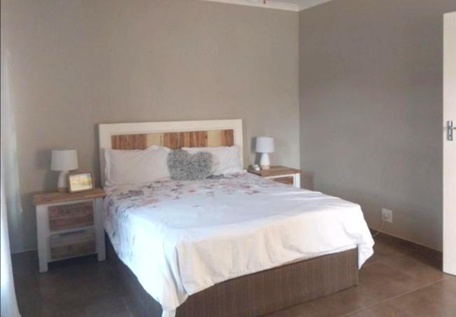 To Let 3 Bedroom Property for Rent in Meer En See KwaZulu-Natal