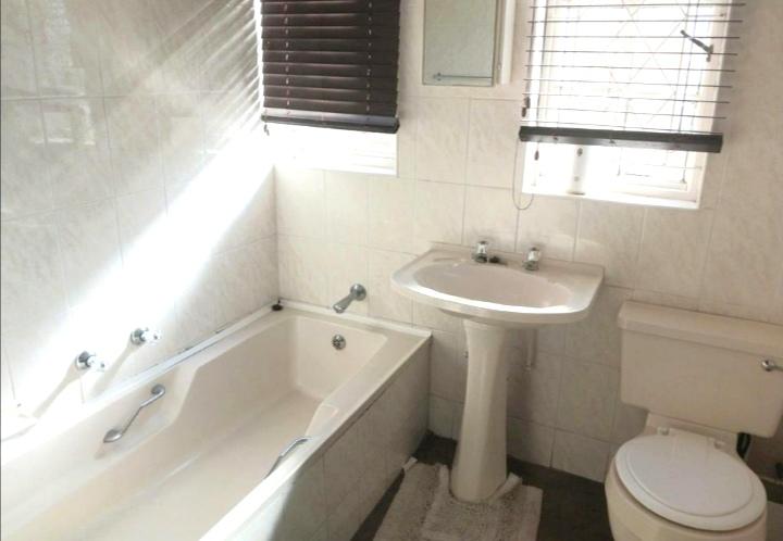 To Let 3 Bedroom Property for Rent in Meer En See KwaZulu-Natal