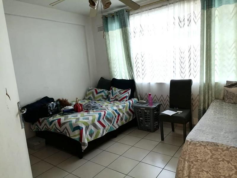 To Let 2 Bedroom Property for Rent in Amanzimtoti KwaZulu-Natal