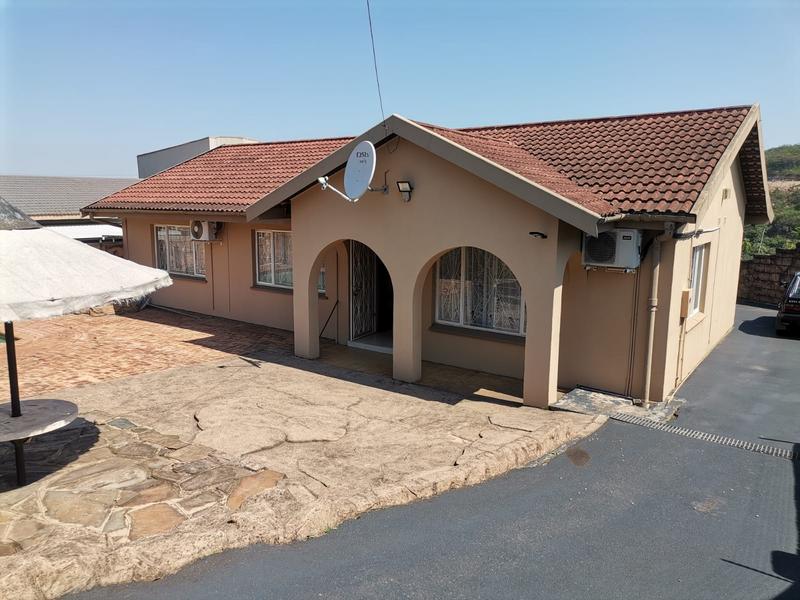 4 Bedroom Property for Sale in Shallcross KwaZulu-Natal