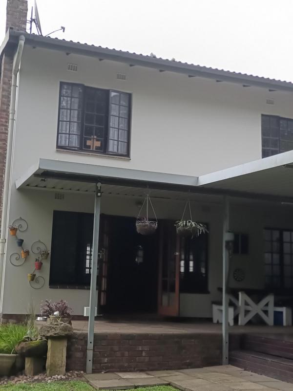 3 Bedroom Property for Sale in Kloof KwaZulu-Natal