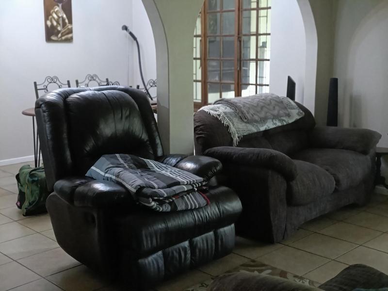 3 Bedroom Property for Sale in Kloof KwaZulu-Natal