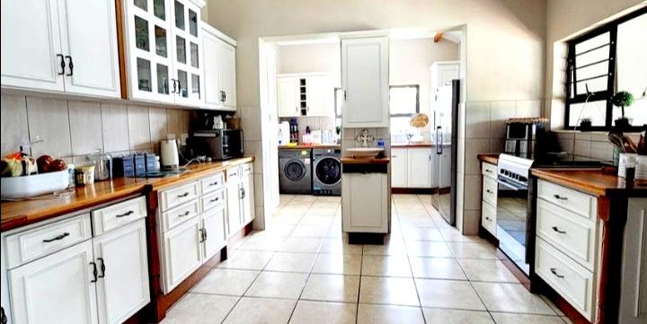 4 Bedroom Property for Sale in Arboretum KwaZulu-Natal