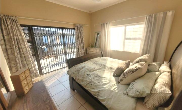 4 Bedroom Property for Sale in Arboretum KwaZulu-Natal