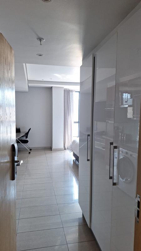 1 Bedroom Property for Sale in Umhlanga Rocks KwaZulu-Natal