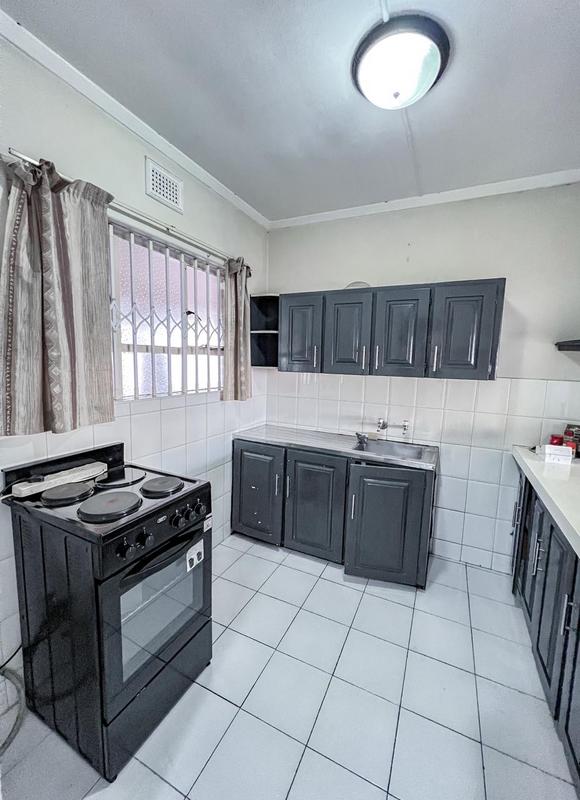 To Let 1 Bedroom Property for Rent in Berea KwaZulu-Natal