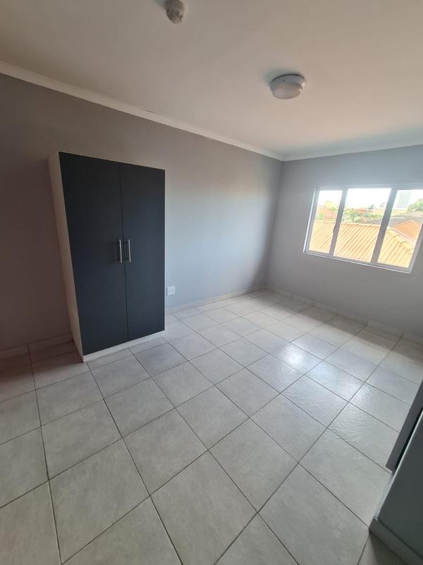 To Let 1 Bedroom Property for Rent in Glenwood KwaZulu-Natal