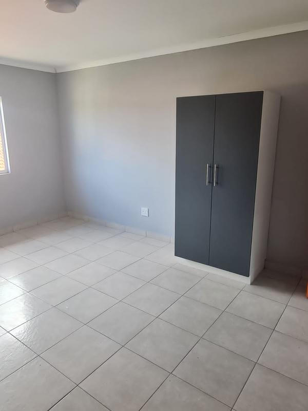 To Let 1 Bedroom Property for Rent in Glenwood KwaZulu-Natal