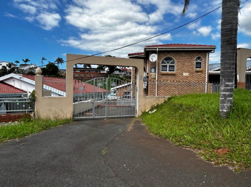 To Let 4 Bedroom Property for Rent in Lotus Park KwaZulu-Natal