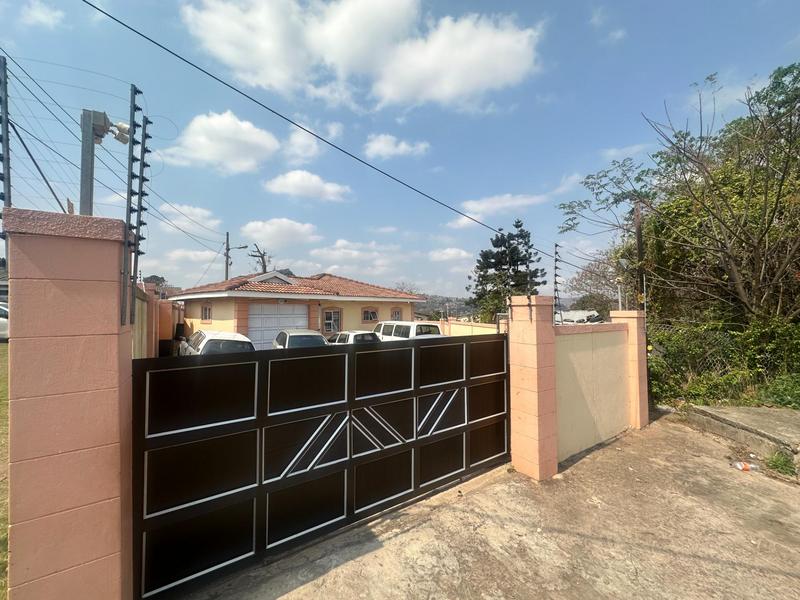 2 Bedroom Property for Sale in Kwandengezi KwaZulu-Natal