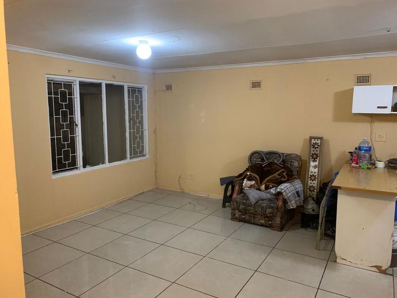 2 Bedroom Property for Sale in Woodhaven KwaZulu-Natal