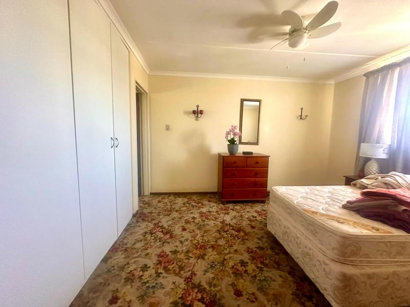 3 Bedroom Property for Sale in Woodhaven KwaZulu-Natal