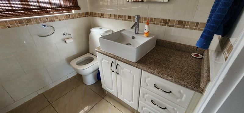 3 Bedroom Property for Sale in Umkomaas KwaZulu-Natal