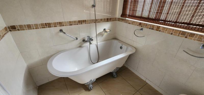 3 Bedroom Property for Sale in Umkomaas KwaZulu-Natal