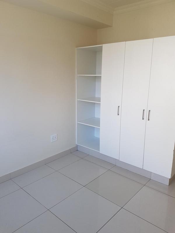 To Let 2 Bedroom Property for Rent in Umhlanga Ridge KwaZulu-Natal