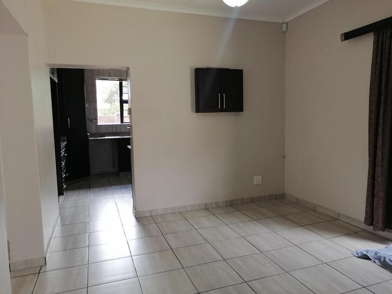 2 Bedroom Property for Sale in Arboretum KwaZulu-Natal