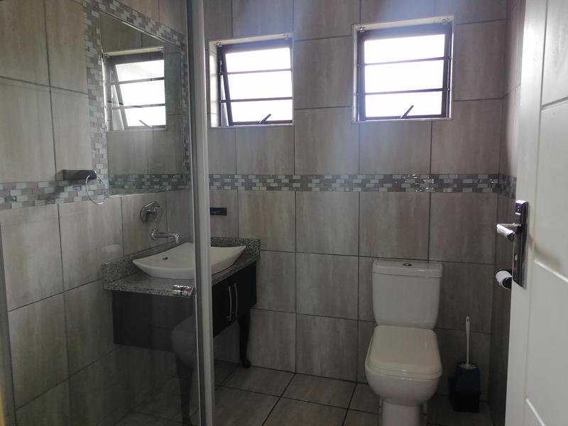 2 Bedroom Property for Sale in Arboretum KwaZulu-Natal