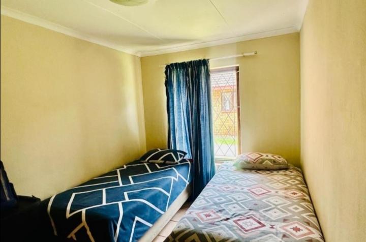 2 Bedroom Property for Sale in Veld En Vlei KwaZulu-Natal